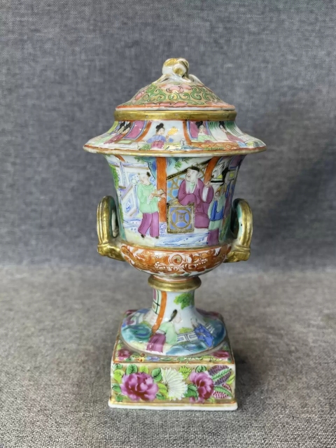 古玩陶瓷道光廣彩西廂記人物獎杯拍賣，當前價格18650元