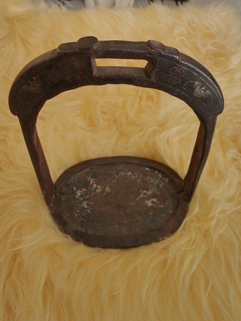 古玩雜項(xiàng)清代措銀金召鐙拍賣(mài),當(dāng)前價(jià)格1900元