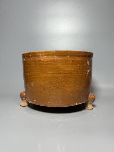 古玩陶瓷館藏級珍品漢代黃釉弦紋三足奩拍賣,當前價格3980元