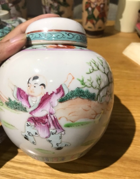 古玩陶瓷粉彩人物故事紋蓋罐拍賣,當前價格2300元