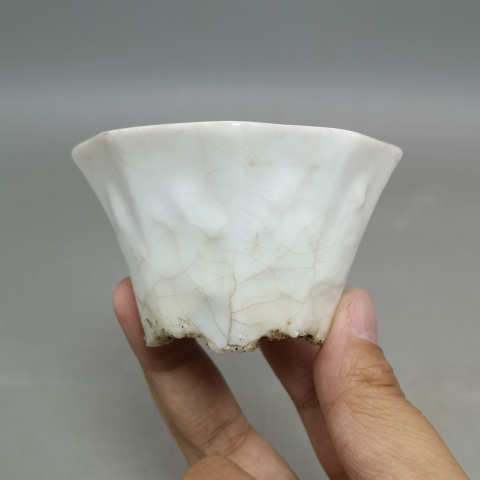 古玩陶瓷民國八角杯拍賣,當前價格398元