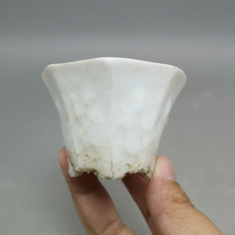 古玩陶瓷民國八角杯拍賣,當前價格398元