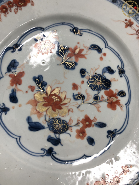 古玩陶瓷清康熙·精品青花礬紅描金花卉紋盤拍賣，當前價格2999元