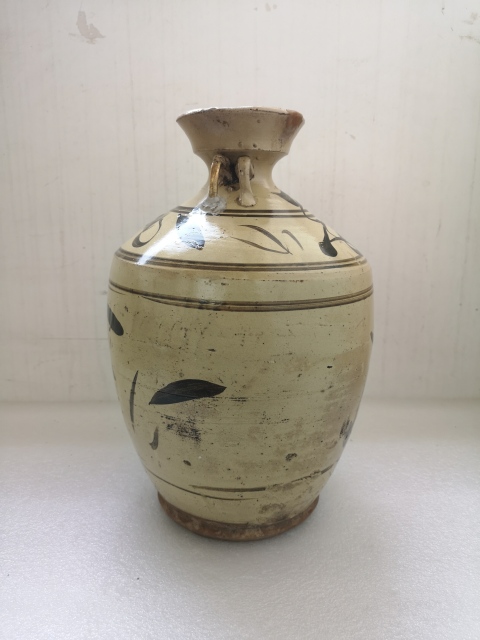 古玩陶瓷磁州窯四系盤口壺拍賣,當(dāng)前價(jià)格750元