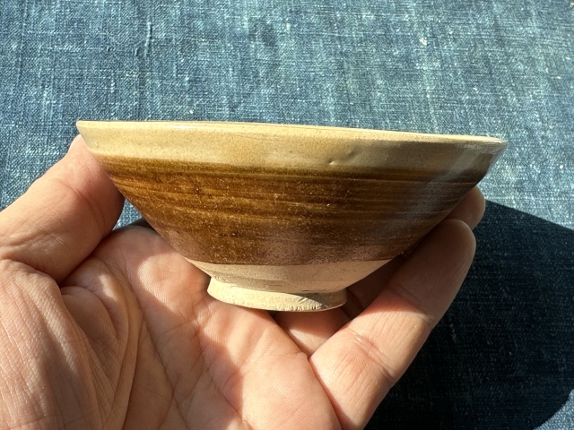 宋代吉州窯黒釉彩画魚紋斗笠碗 茶器 景徳鎮 陶磁器 装飾品現代工芸品美術品 置物 超人気高品質 宋代吉州窯黒釉彩画魚紋斗笠碗 茶器 景徳鎮 陶磁器