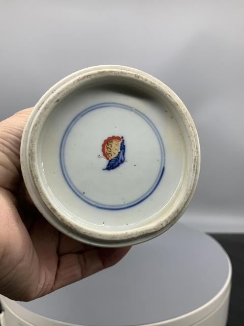 古玩陶瓷康熙青花山水樓閣人物紋雞腿瓶拍賣,當前價格25800元