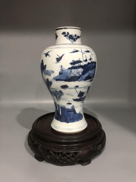 青花山水人物紋瓶 中国古玩 中国美術 青花山水人物紋瓶 中国古玩 中国美術