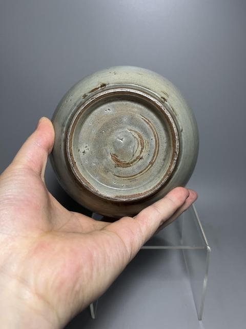 古玩陶瓷明代龍泉青瓷缽式碗精品拍賣，當前價格3680元