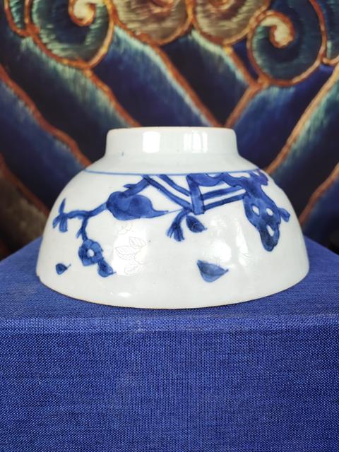 古玩陶瓷【國慶放漏兩折佳士得】精品清乾隆南京號青花洞石花卉紋大碗002拍賣，當前價格1680元