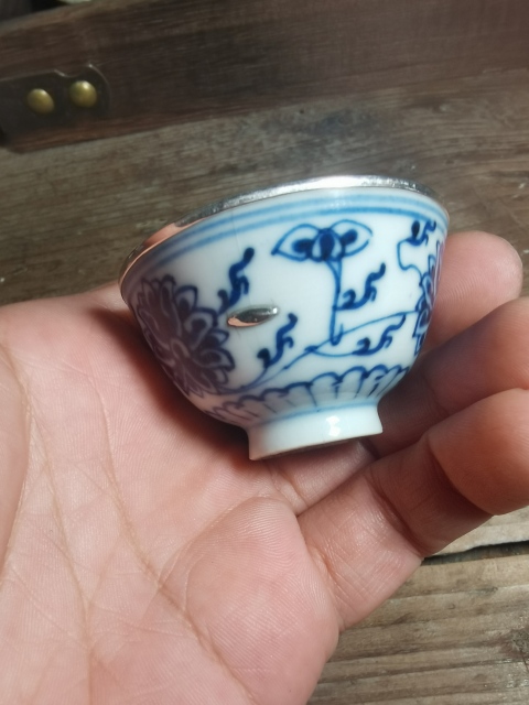 古玩陶瓷花卉紋青花杯拍賣(mài)，當(dāng)前價(jià)格750元
