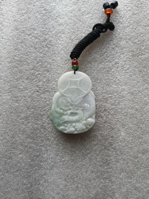 古玩玉器天然翡翠雕“財神”掛件拍賣，當前價格680元