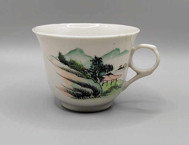 古玩陶瓷民國山水紋粉彩杯拍賣，當前價格560元