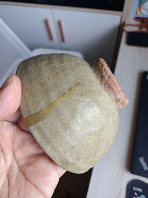 古玩陶瓷元代?龍泉青瓷印文字蓮子碗拍賣,當前價格1600元