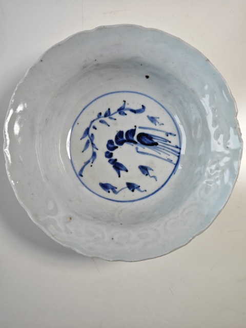 古玩陶瓷明晚期青花蝦趣圖折沿碗拍賣，當前價格3456元