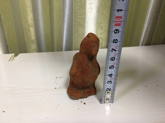 古玩陶瓷隋唐·紅陶公雞拍賣,當前價格766元