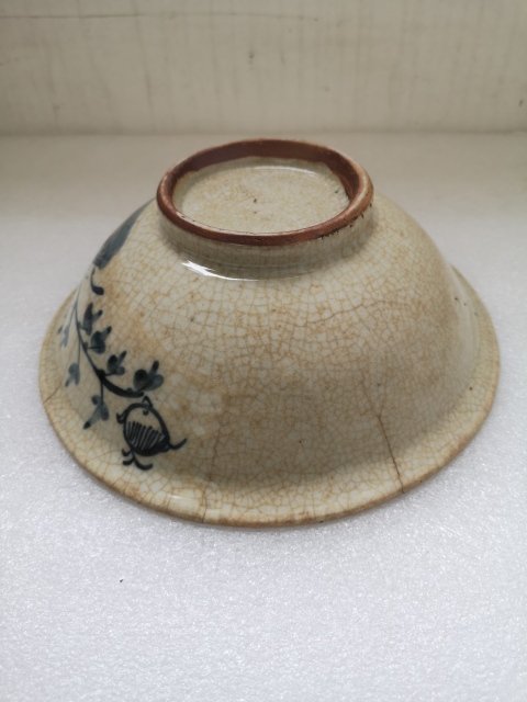 古玩陶瓷哥釉青花碗拍賣，當前價格680元