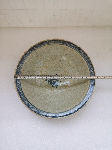 古玩陶瓷哥釉青花碗拍賣，當前價格680元