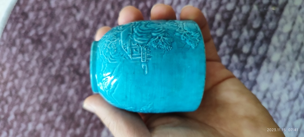 古玩陶瓷清同治孔雀藍釉雕瓷山水水盂拍賣,當前價格12000元
