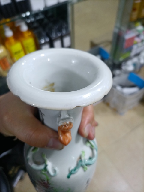 古玩陶瓷清末民初粉彩花鳥紋雙耳瓶拍賣,當前價格3800元