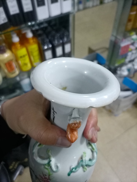 古玩陶瓷清末民初粉彩花鳥紋雙耳瓶拍賣,當前價格3800元