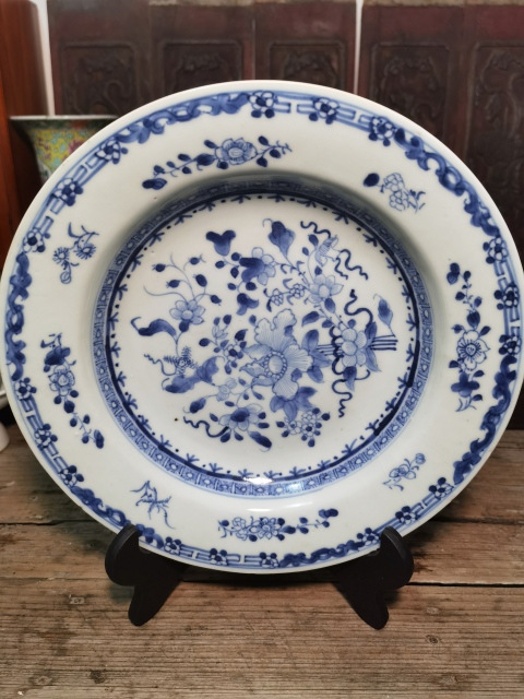 古玩陶瓷清早期?青花淡描花卉紋折沿盤拍賣，當前價格2000元