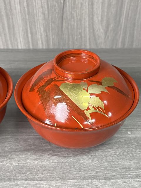 古玩雜項清晚期 描真金花卉紋木胎漆器蓋碗一對拍賣，當前價格230元