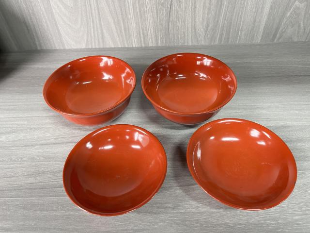 古玩雜項清晚期 描真金花卉紋木胎漆器蓋碗一對拍賣，當前價格230元