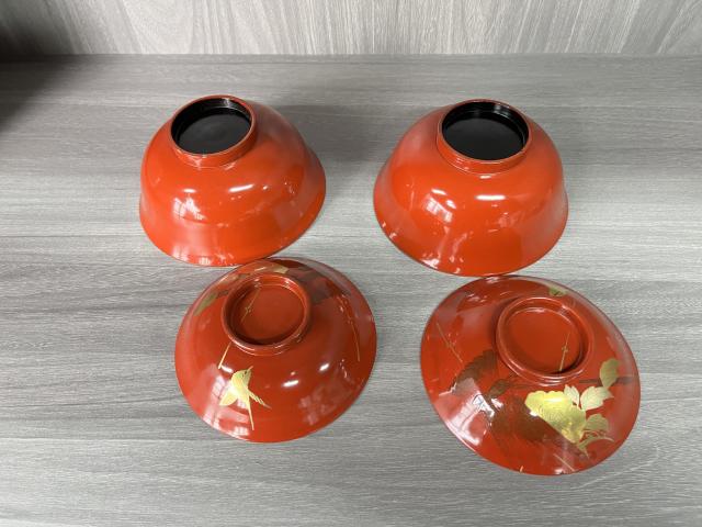 古玩雜項清晚期 描真金花卉紋木胎漆器蓋碗一對拍賣，當前價格230元