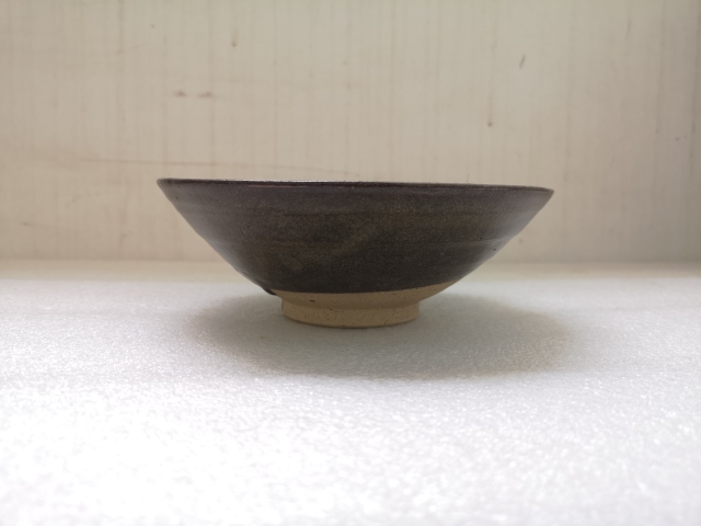 古玩陶瓷褐釉澀圈圈足疊燒工藝碗拍賣，當前價格680元