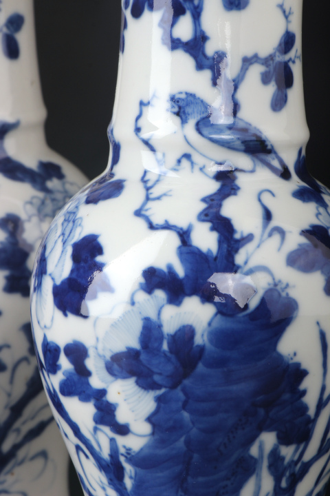 古玩陶瓷【8785-86】清晚期 青花富貴白頭圖鳳尾尊一對(duì)拍賣,當(dāng)前價(jià)格12000元