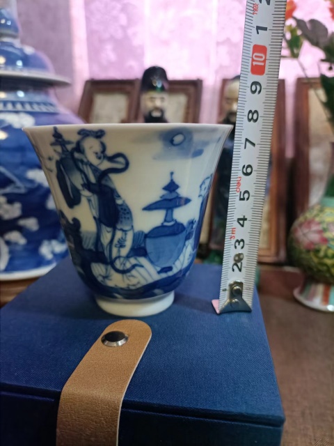 古玩陶瓷青花人物鈴鐺杯拍賣,當前價格8888元