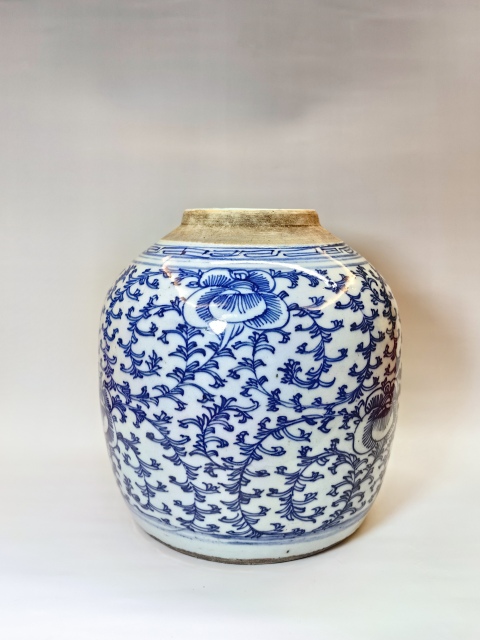古玩陶瓷青花纏枝牡丹紋罐拍賣，當前價格1000元