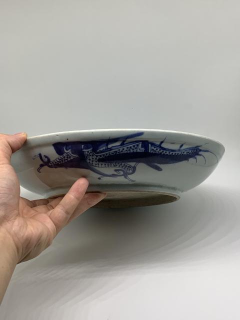 古玩陶瓷青花過墻龍紋盤拍賣，當前價格2500元
