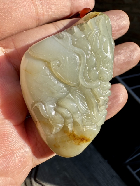 古玩玉器新疆和田玉籽料雕龍行天下手把件拍賣(mài)，當(dāng)前價(jià)格3555元