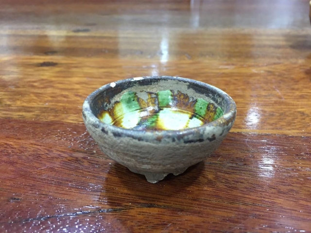 古玩陶瓷唐三彩杯拍賣，當前價格1500元