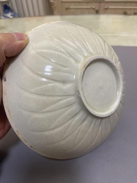 古玩陶瓷青白釉刻仰蓮紋面包碗,平臺不允許估價拍賣,當前價格2300元