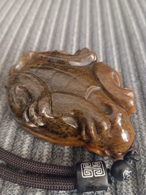 古玩玉器地方玉玄武拍賣，當(dāng)前價(jià)格6988元