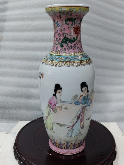 古玩陶瓷粉彩仕女人物紋瓶拍賣，當前價格1280元