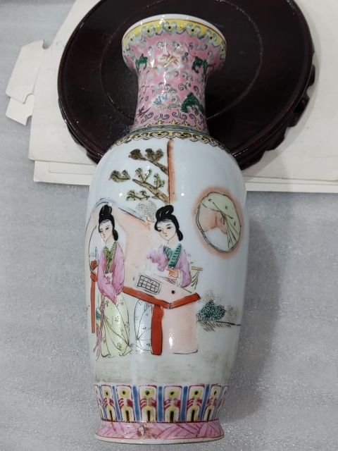 古玩陶瓷粉彩仕女人物紋瓶拍賣，當前價格1280元