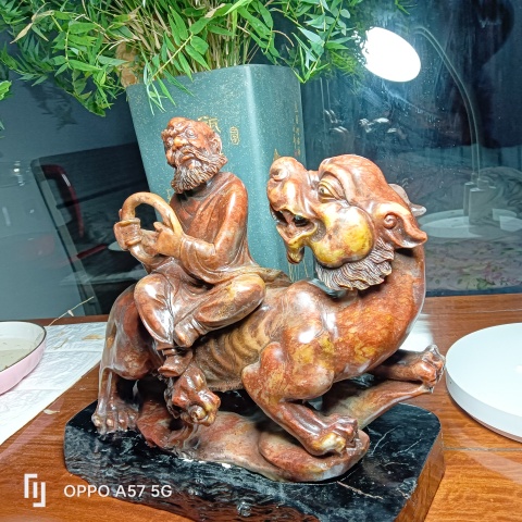 古玩雜項(xiàng)壽山石擺件拍賣，當(dāng)前價格5500元