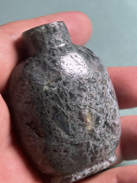 古玩玉器水草瑪瑙鼻煙壺拍賣,當前價格3800元