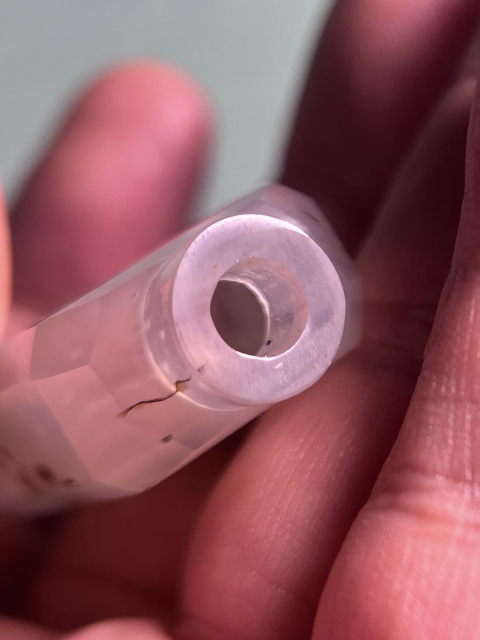 古玩玉器影子瑪瑙鼻煙壺拍賣，當前價格1800元