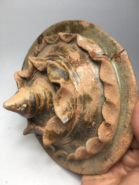 古玩陶瓷青釉塔式多角大蓋子拍賣,當前價格299元