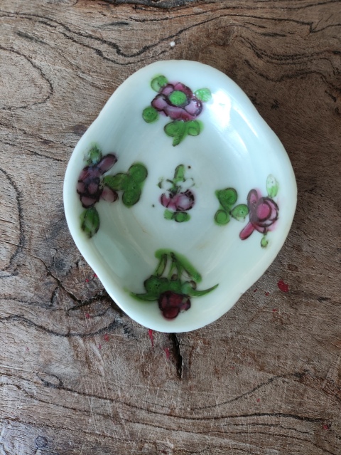 古玩陶瓷粉彩海棠碟一對(duì)拍賣(mài),當(dāng)前價(jià)格788元