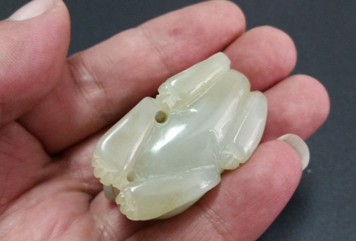古玩玉器和田玉雕“瑞獸”把件拍賣，當前價格528元