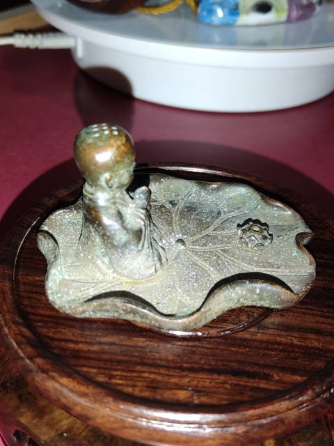 古玩雜項銅荷葉座佛香插擺件拍賣,當前價格188元