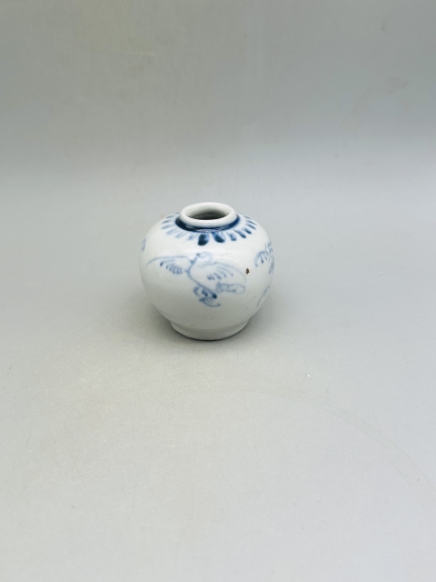 古玩陶瓷明青花花鳥紋精品水盂拍賣，當(dāng)前價(jià)格3880元