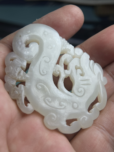 古玩玉器清代白玉龍佩拍賣，當前價格15600元