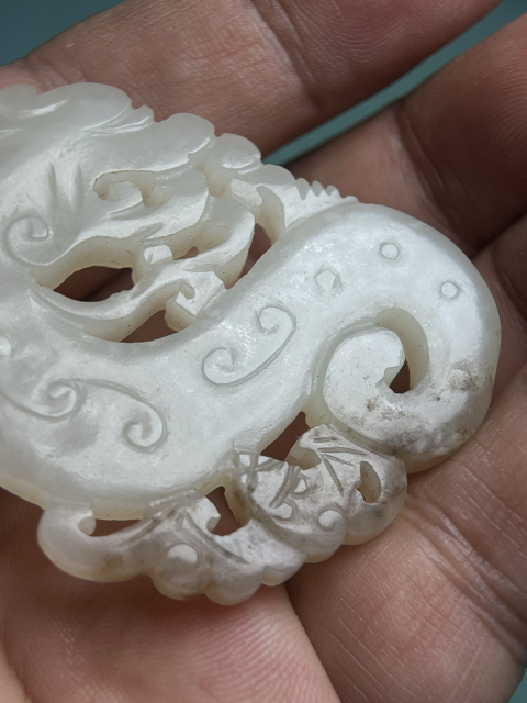 古玩玉器清代白玉龍佩拍賣，當前價格15600元