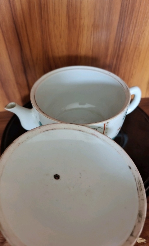 古玩陶瓷粉彩人物紋壺拍賣,當前價格1800元
